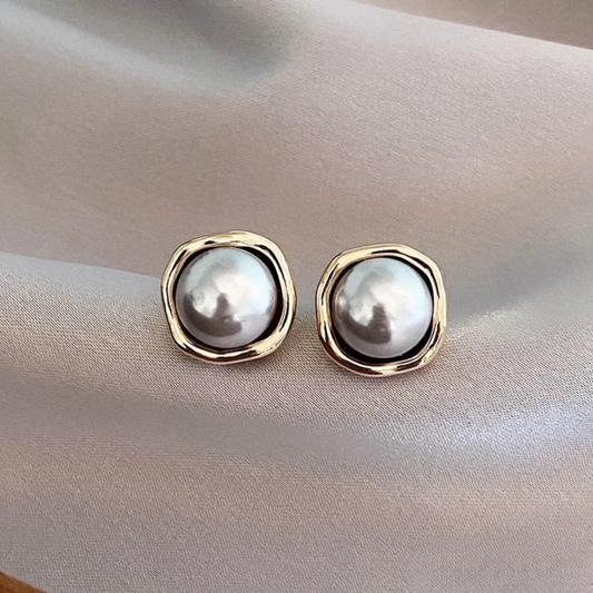 Orlanne™ | Golden Frame Pearl Earrings