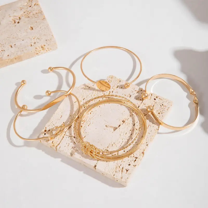 Cadenza™ | Gold Modern Bracelet Set