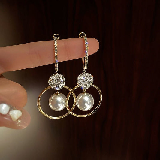 Lunara™ | Pearl and Zirconia Hoop Earrings
