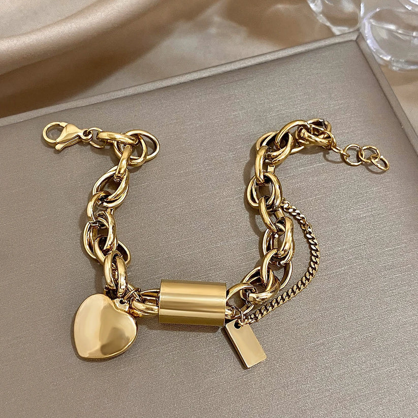 Lovelle™ | Gold Bracelet with Heart Charm