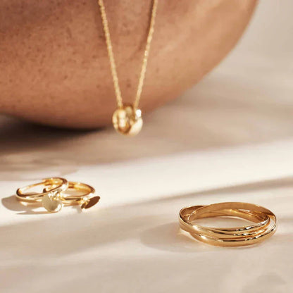 Trivelle™ | Classic Gold Trio Ring