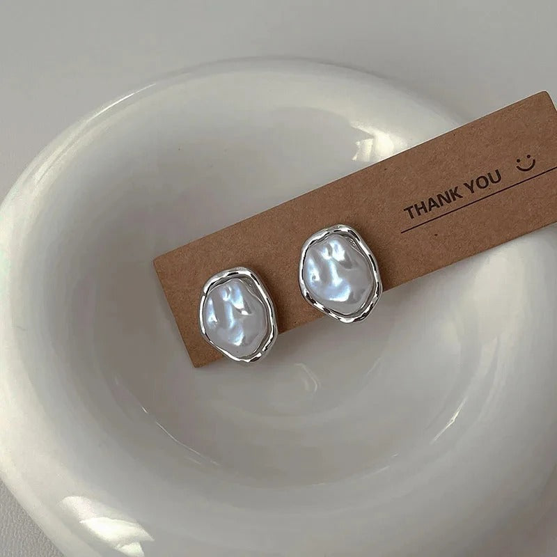 Lucia™ | Chic Pearl Earrings
